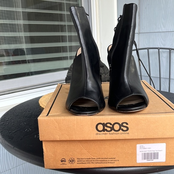 Black peep toe open heeled stiletto - Picture 2 of 6